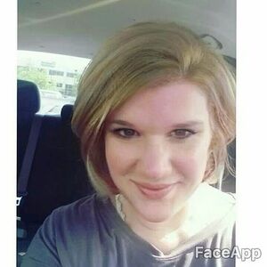 Meet your Posher, Posh